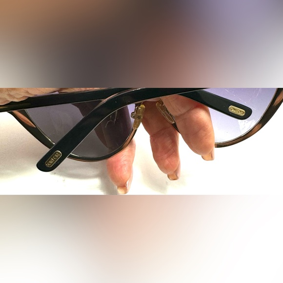 Tom Ford Cat Eye Sun Glasses Made in Italy - Never Worn NWOT - Picture 8 of 8